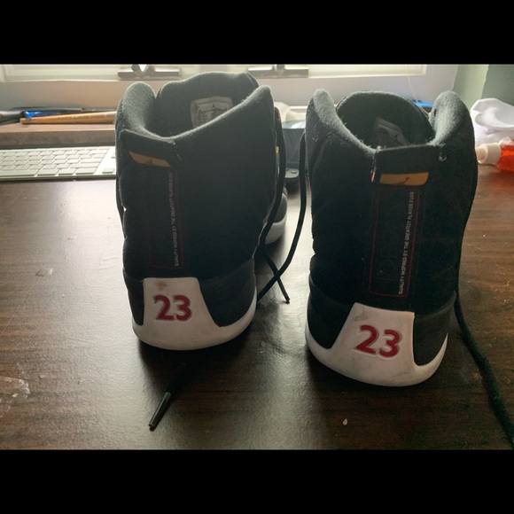 Jordan 12 Reverse - Picture 5 of 5